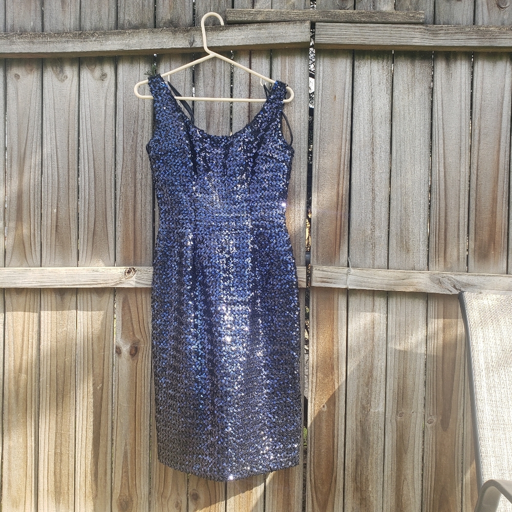 Vintagr sequence blue dress
